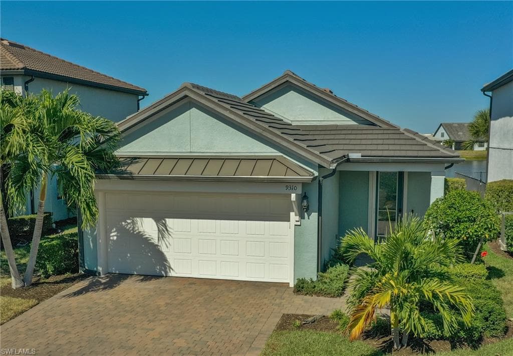 9310 BRAMLEY TER FORT MYERS, FL 33967