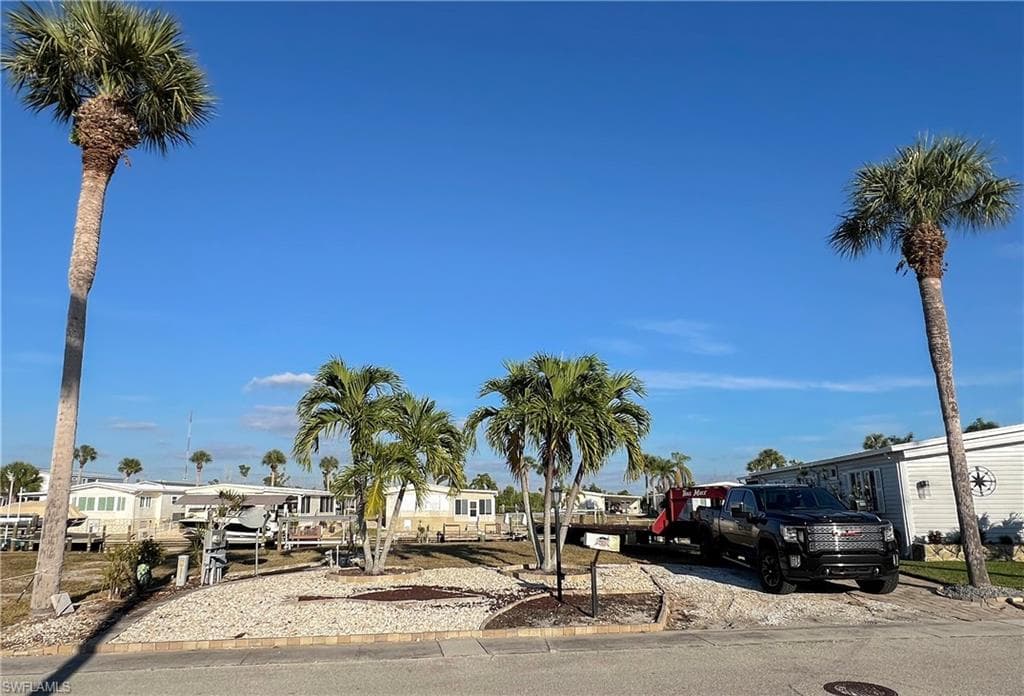 17851 Peppard DR FORT MYERS BEACH, FL 33931