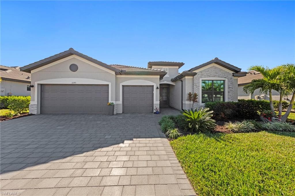 11143 Canopy LOOP FORT MYERS, FL 33913
