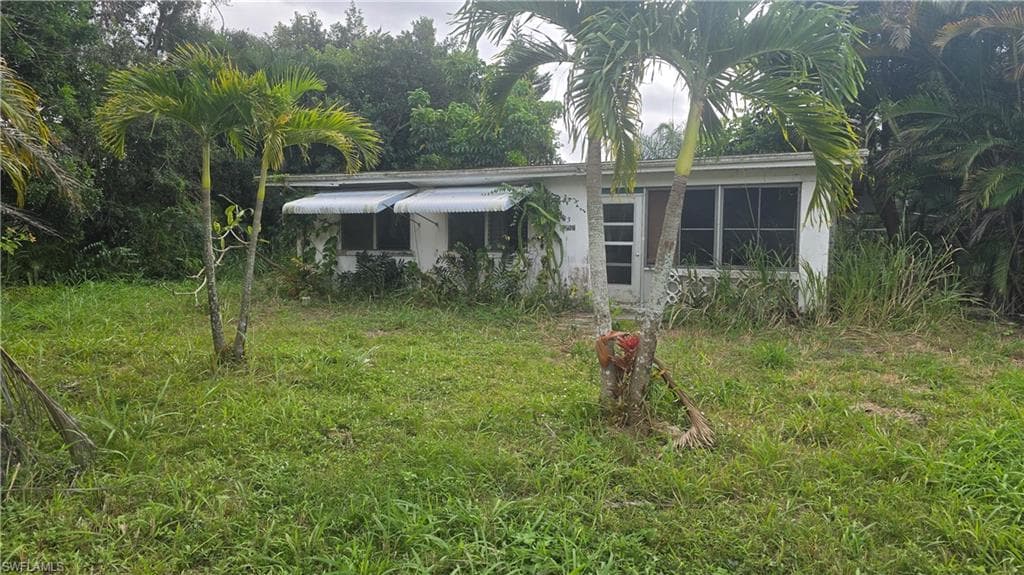 337 Sacramento ST NORTH FORT MYERS, FL 33903