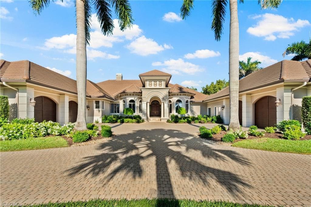 26367 Woodlyn DR BONITA SPRINGS, FL 34134
