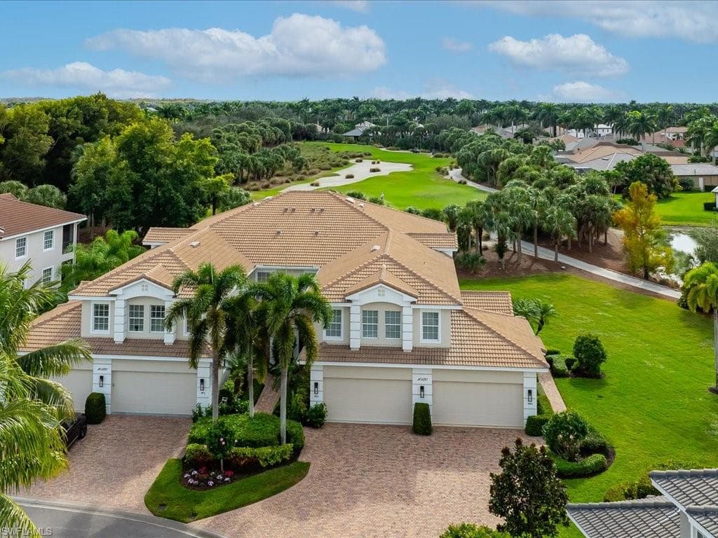10120 Bellavista CIR 904 MIROMAR LAKES, FL 33913