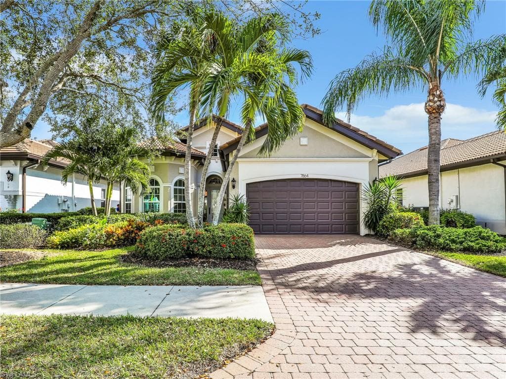 7864 Valencia CT NAPLES, FL 34113