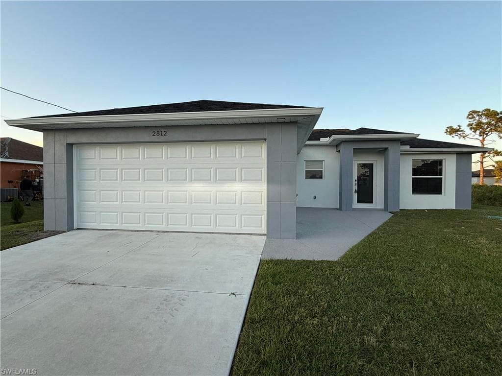2812 15th ST SW LEHIGH ACRES, FL 33976