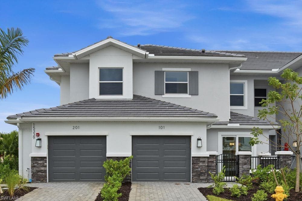 15339 Giardino DR 11-101 NAPLES, FL 34114