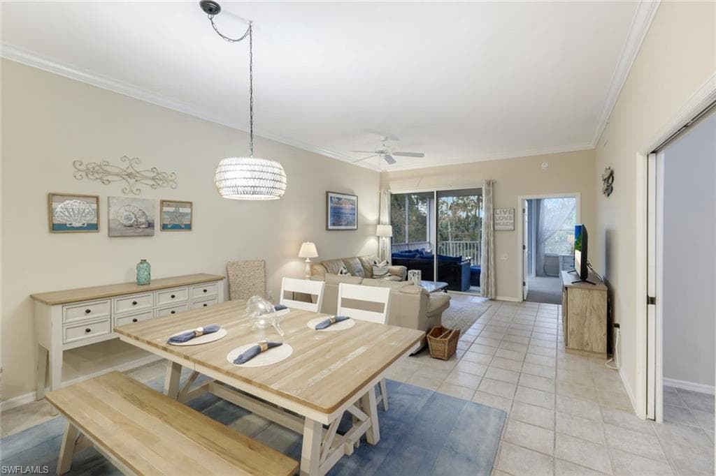 8267 Parkstone PL 302 NAPLES, FL 34120