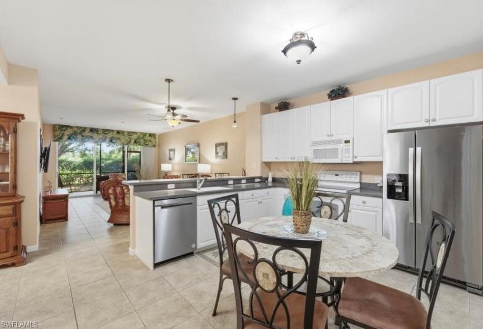 10024 Heather LN 1001 NAPLES, FL 34119