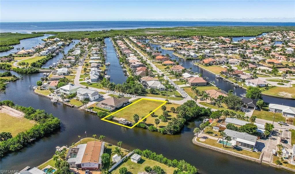 5258 River Bay DR PUNTA GORDA, FL 33950