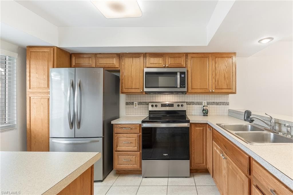 309 Cape Coral PKWY W 206 CAPE CORAL, FL 33914