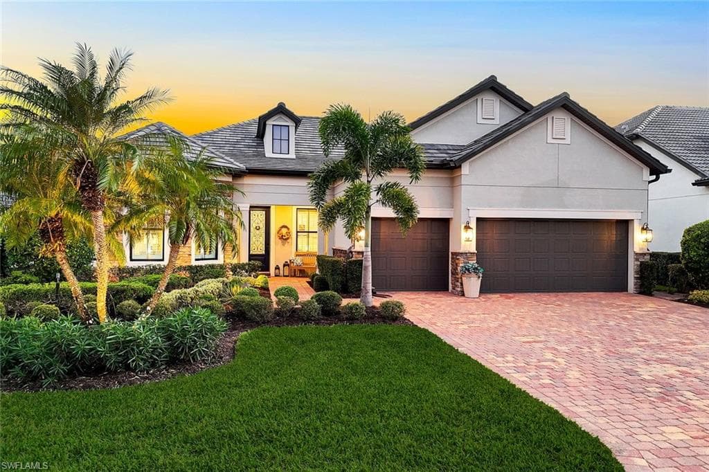 9328 Surfbird CT NAPLES, FL 34120