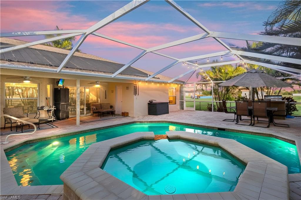 4126 NW 37th ST CAPE CORAL, FL 33993