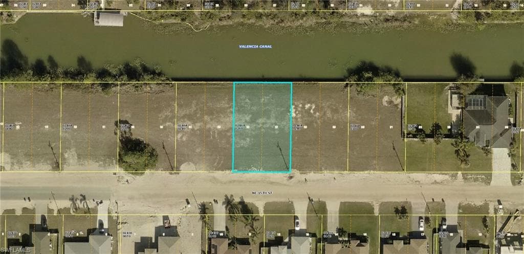 307 NE 15th ST CAPE CORAL, FL 33909