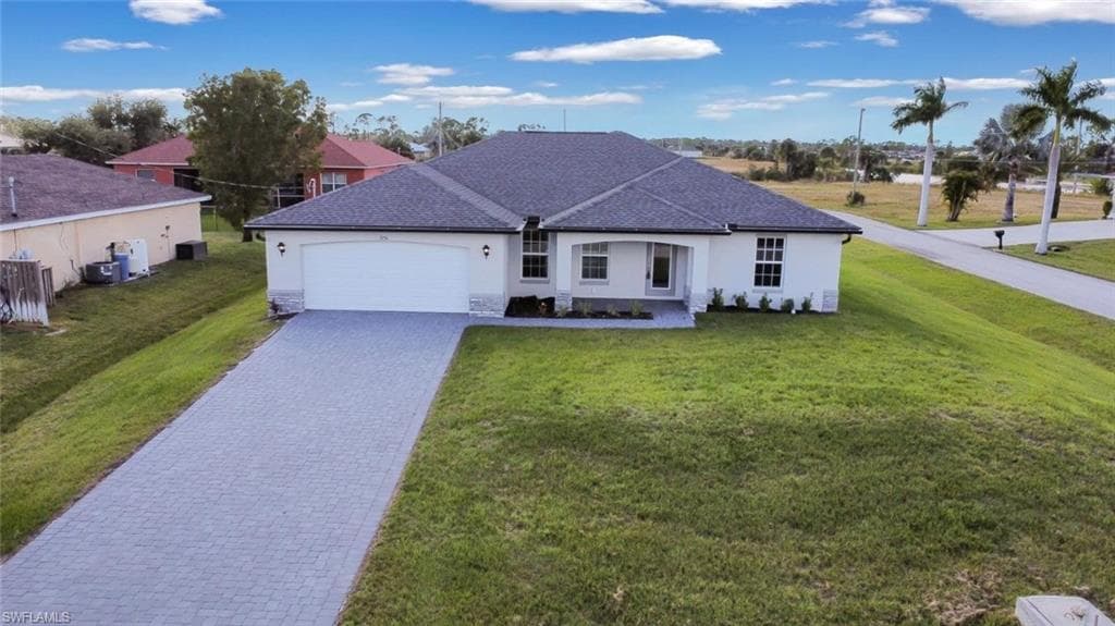 3756 NE 13th PL CAPE CORAL, FL 33909