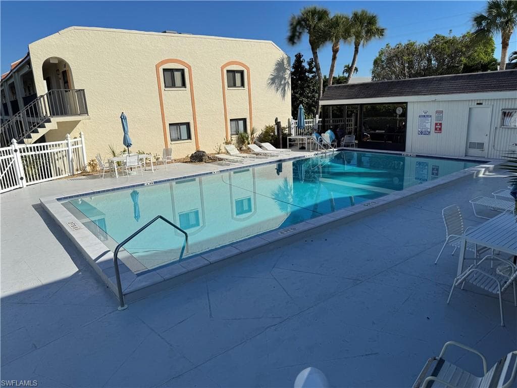 16320 Dublin CIR 203 FORT MYERS, FL 33908