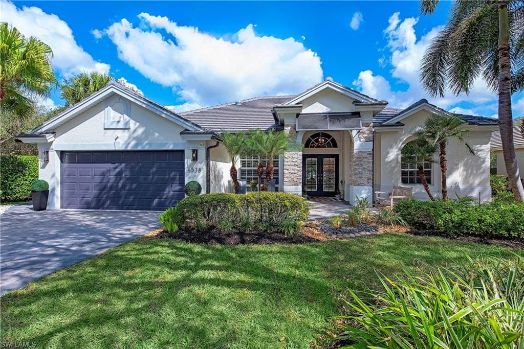 6538 Chestnut CIR NAPLES, FL 34109