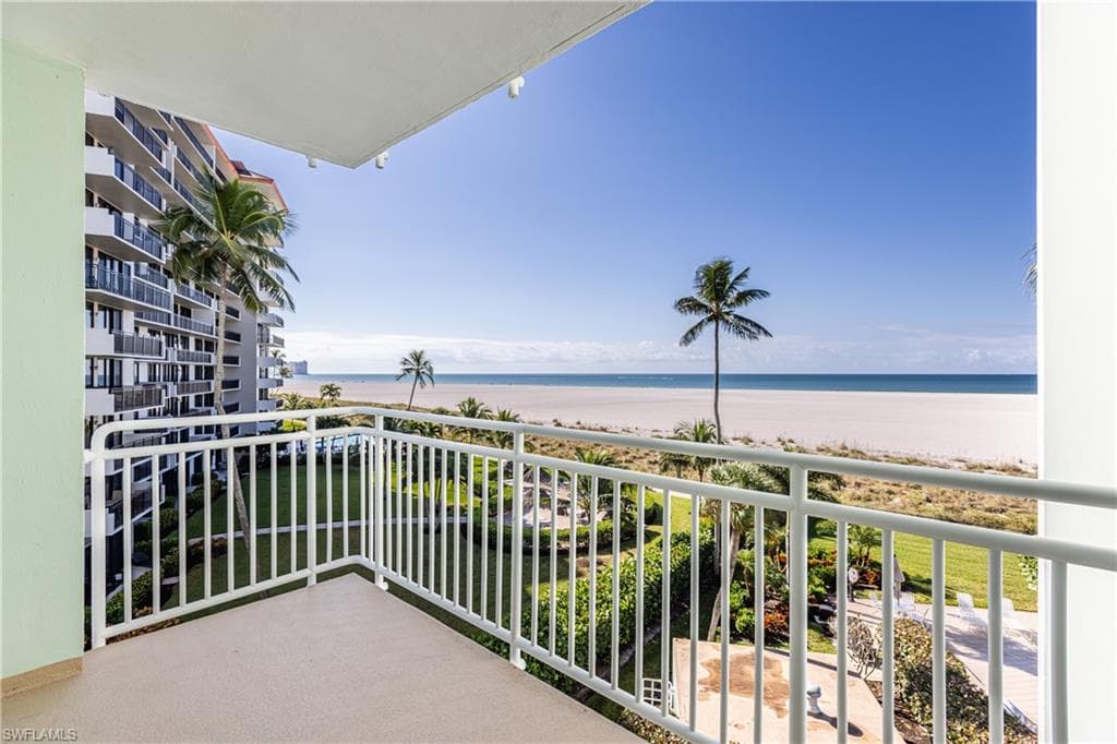 500 Saturn CT 43 MARCO ISLAND, FL 34145