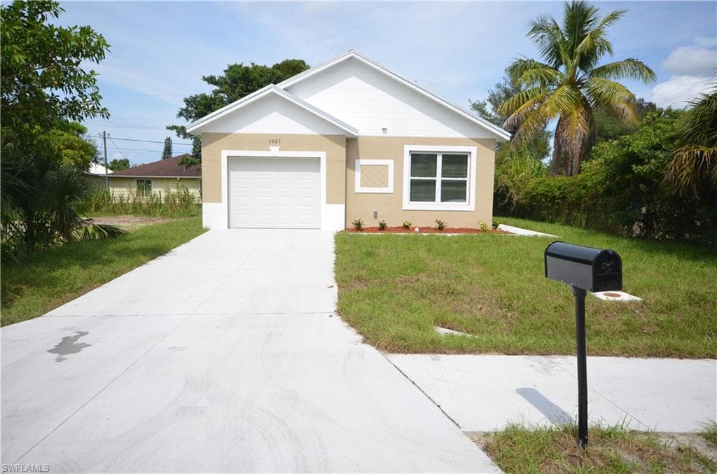 3305 Bassie CT FORT MYERS, FL 33916