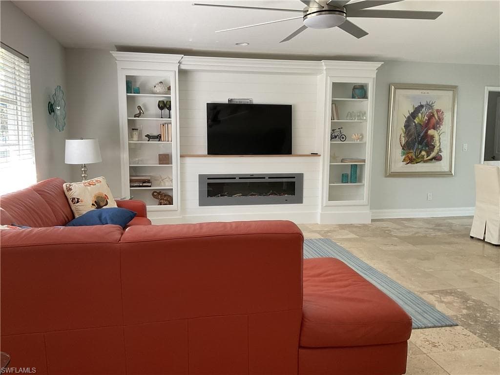 4587 Flamingo DR NAPLES, FL 34104