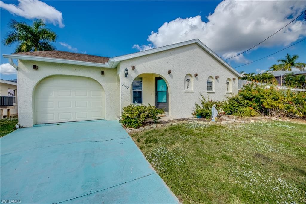 2692 Clyde ST MATLACHA, FL 33993