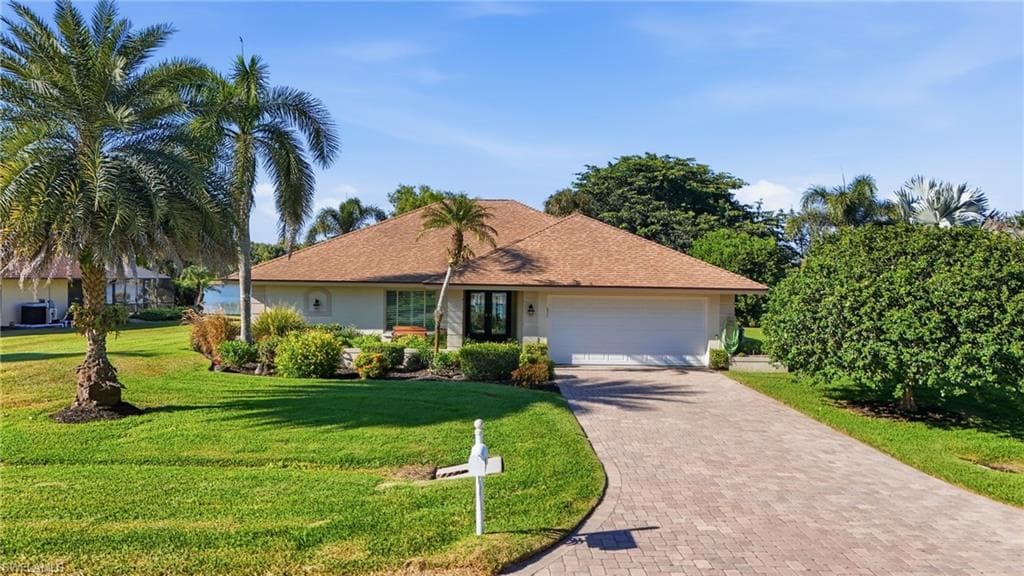 18007 Royal Hammock BLVD NAPLES, FL 34114