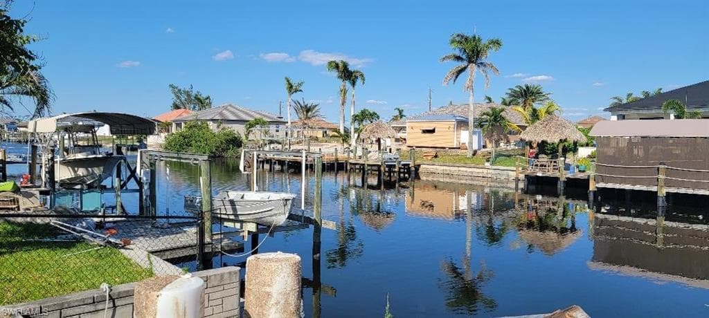7 Old Burnt Store RD N CAPE CORAL, FL 33993