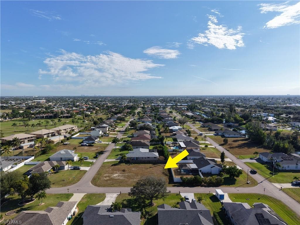 1128 22nd TER CAPE CORAL, FL 33991