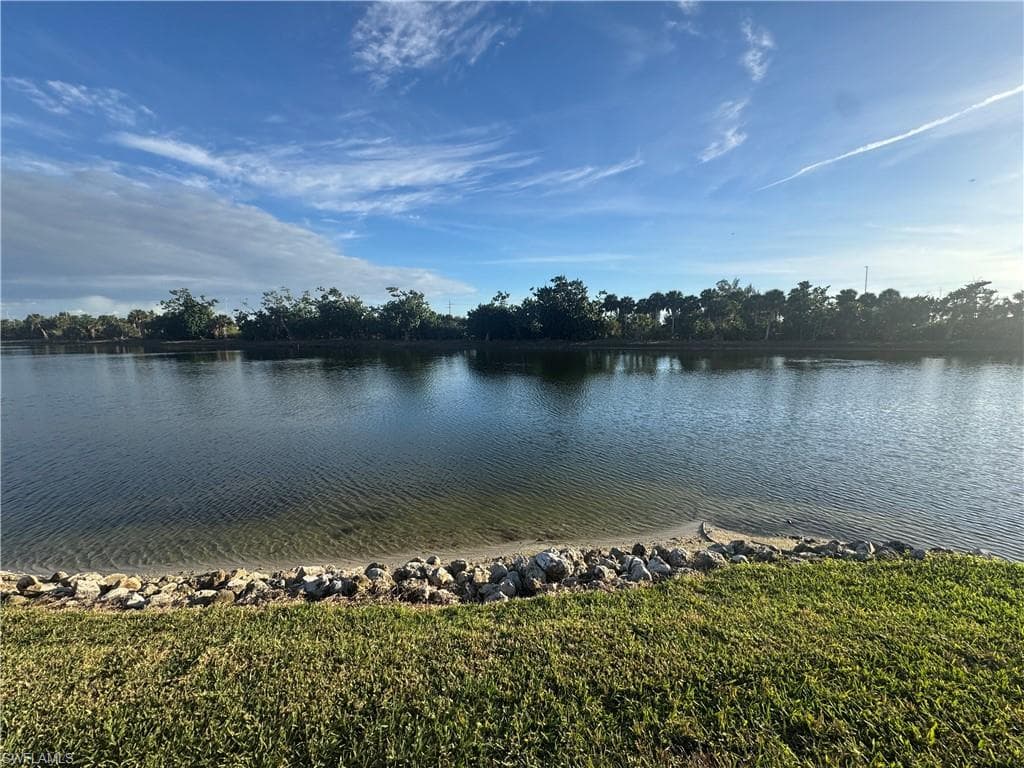 11861 Caravel CIR FORT MYERS, FL 33908