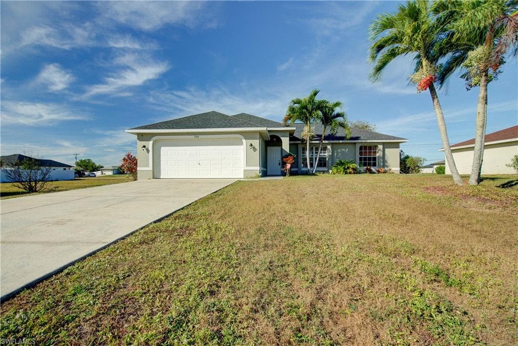 1310 NE 2nd PL CAPE CORAL, FL 33909