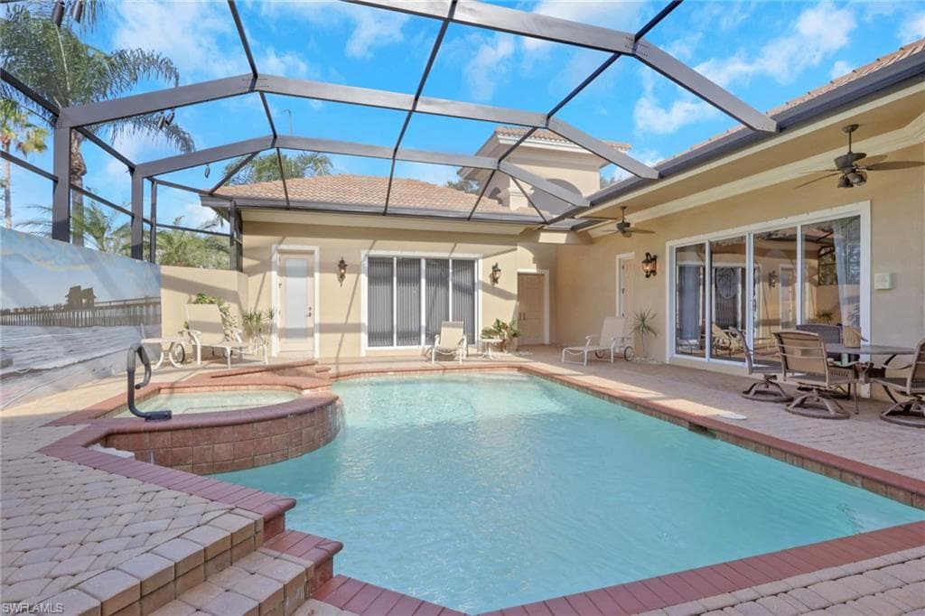 904 Glen Lake CIR NAPLES, FL 34119