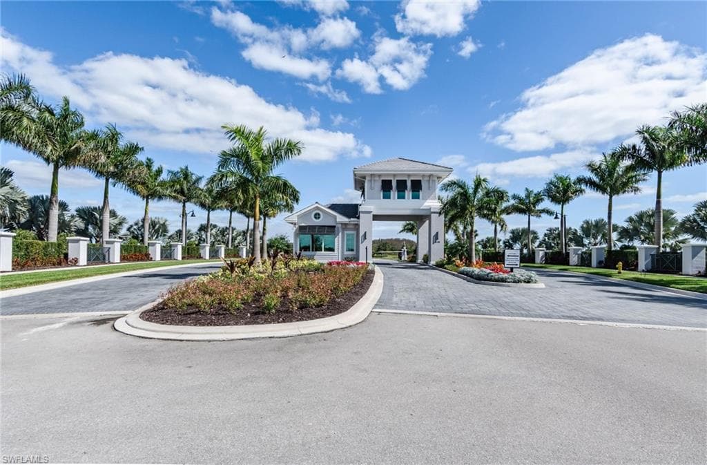 5555 Double Eagle CIR 3915 AVE MARIA, FL 34142