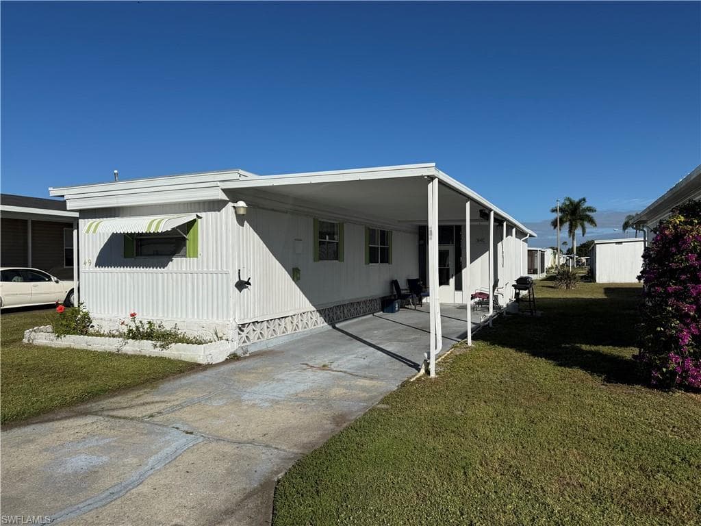 49 Poinsettia DR FORT MYERS, FL 33905