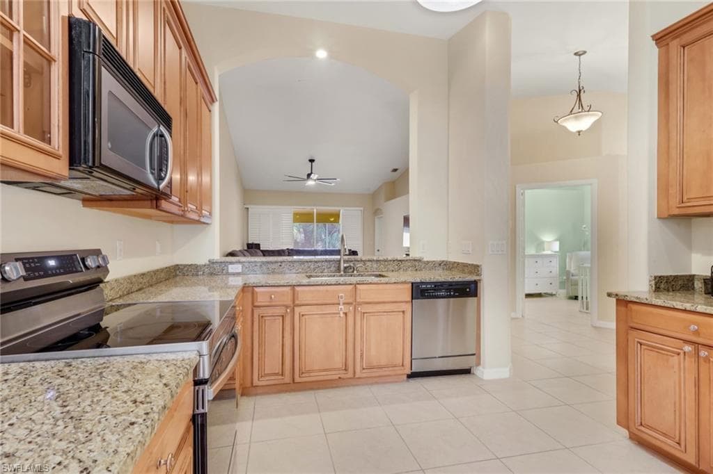 15154 Cortona WAY NAPLES, FL 34120