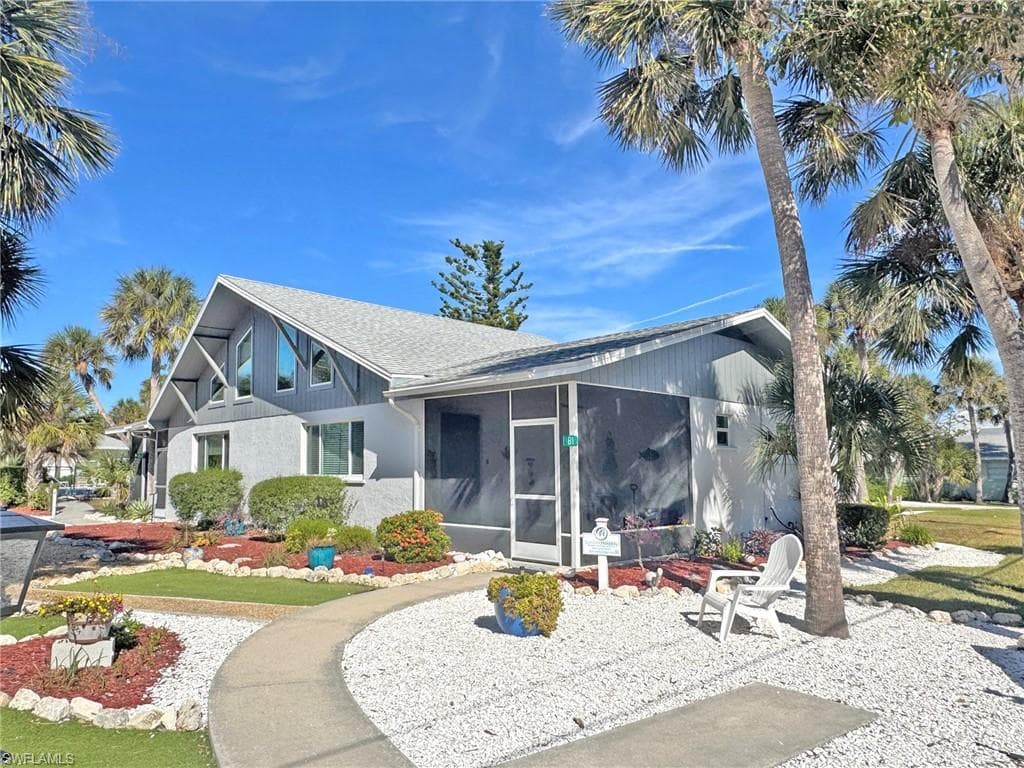 1220 Junonia ST B1 SANIBEL, FL 33957