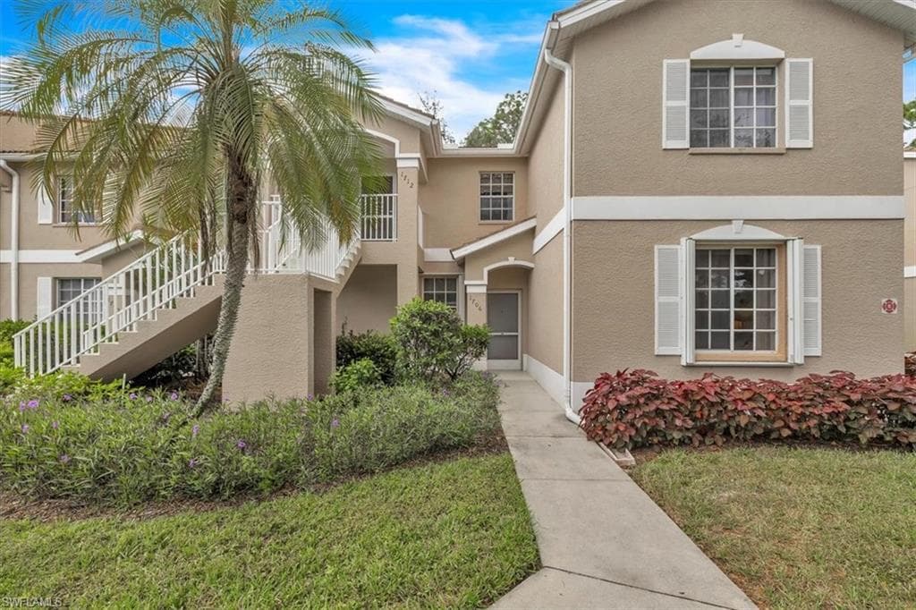 8075 Tiger CV 1706 NAPLES, FL 34113