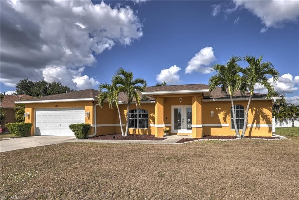 613 SW 21st LN CAPE CORAL, FL 33991