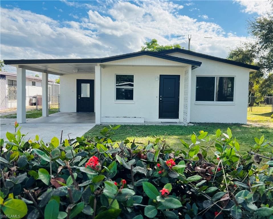 3018 Lafayette ST FORT MYERS, FL 33916