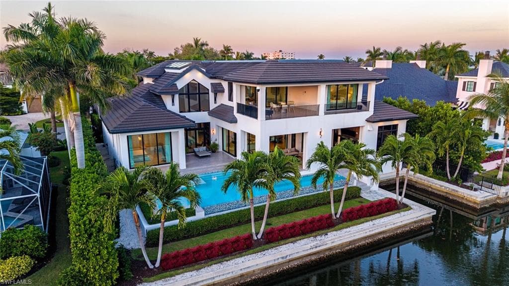 608 16th AVE S NAPLES, FL 34102
