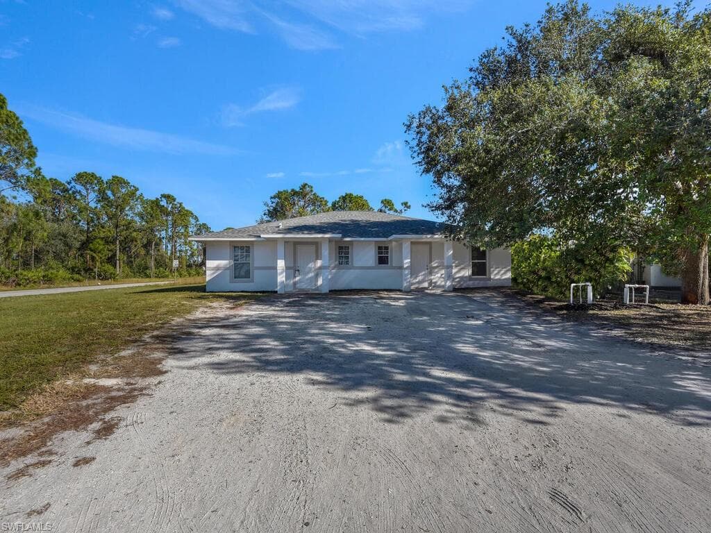 801 Meadow RD LEHIGH ACRES, FL 33973