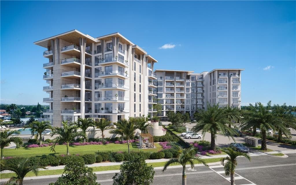 3300 Gulf Shore BLVD N 404 NAPLES, FL 34103