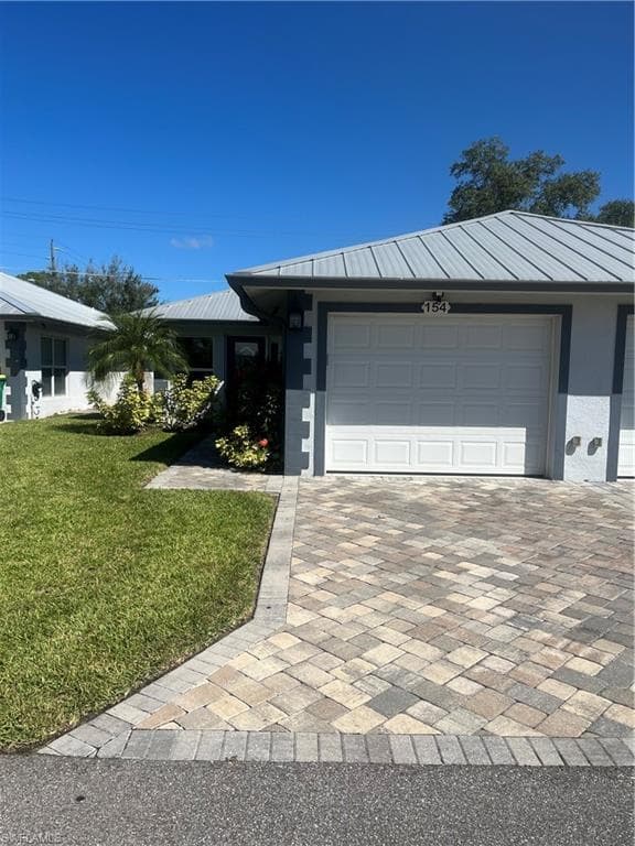154 Village CIR LABELLE, FL 33935