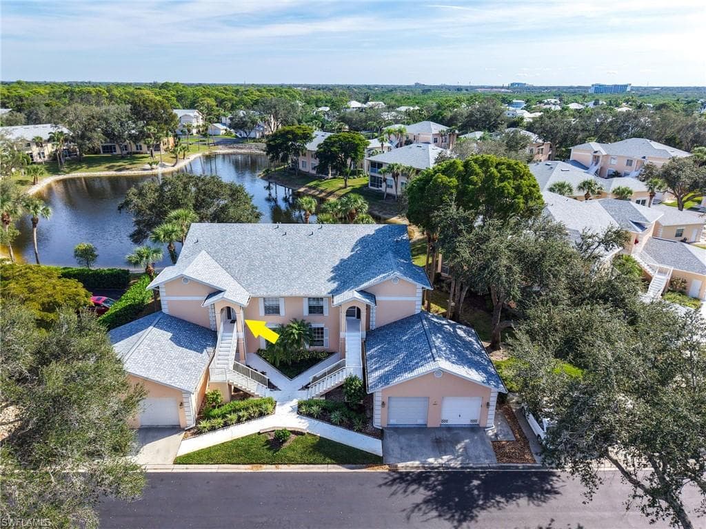 440 Wiggins Lake CT 201 NAPLES, FL 34110