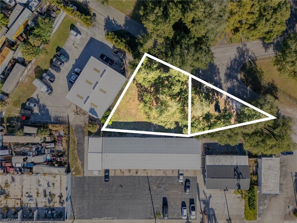 3244 Royalston AVE FORT MYERS, FL 33916