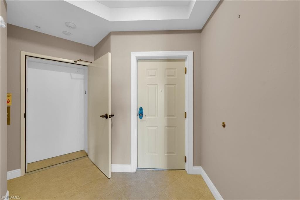 2745 1st ST 1802 FORT MYERS, FL 33916
