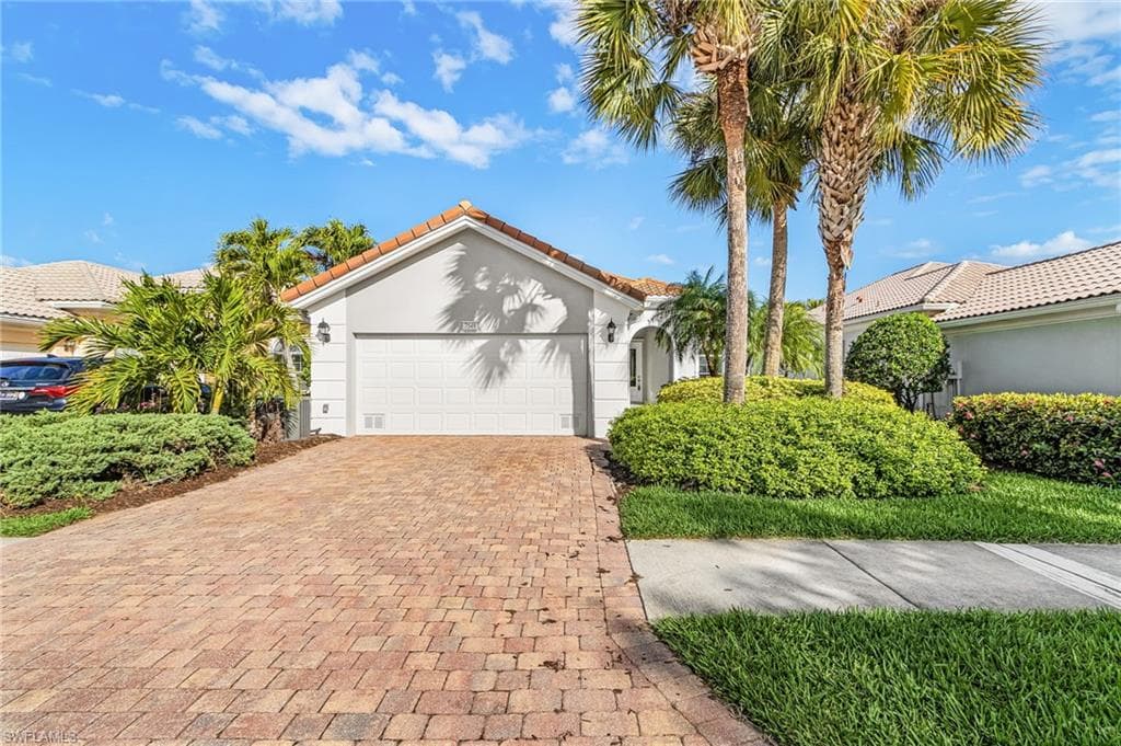 7549 Garibaldi CT NAPLES, FL 34114