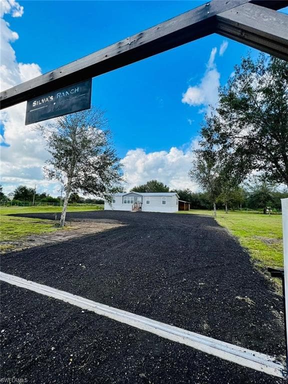 175 Bald Cypress AVE CLEWISTON, FL 33440