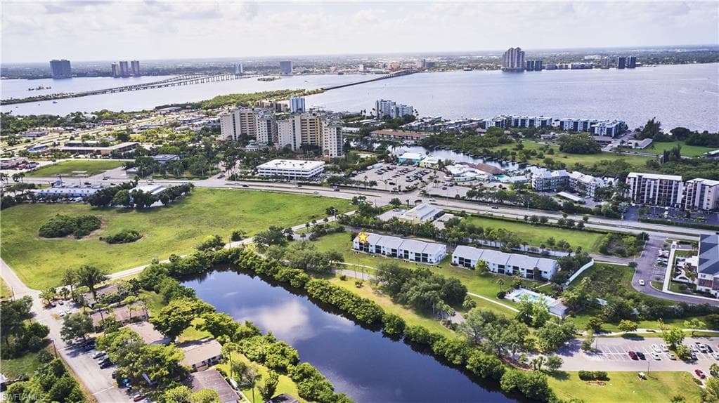 1051 Palm AVE 117 NORTH FORT MYERS, FL 33903