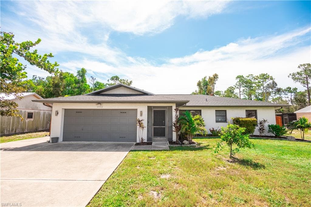 17312 Lee RD FORT MYERS, FL 33967