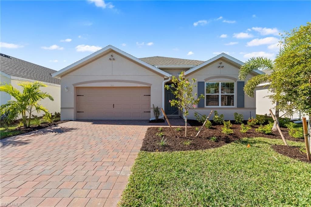 3639 Crosswater DR NORTH FORT MYERS, FL 33917