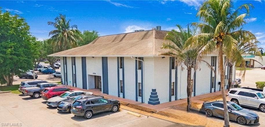 11725 Collier BLVD B NAPLES, FL 34116