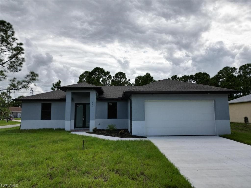 672 Nimitz BLVD LEHIGH ACRES, FL 33974